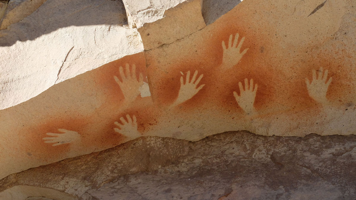 Argentina Cueva de las manos pintura rupestre mano