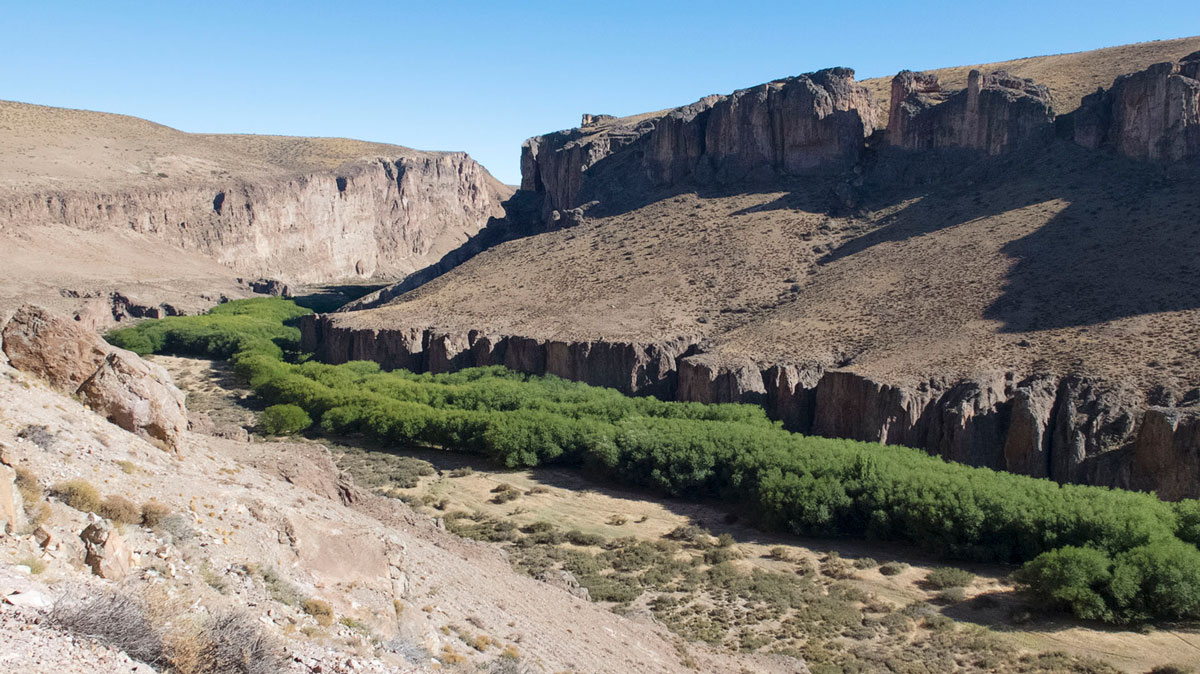 Argentina Cueva de las manos Cañadón valle río Pinturas