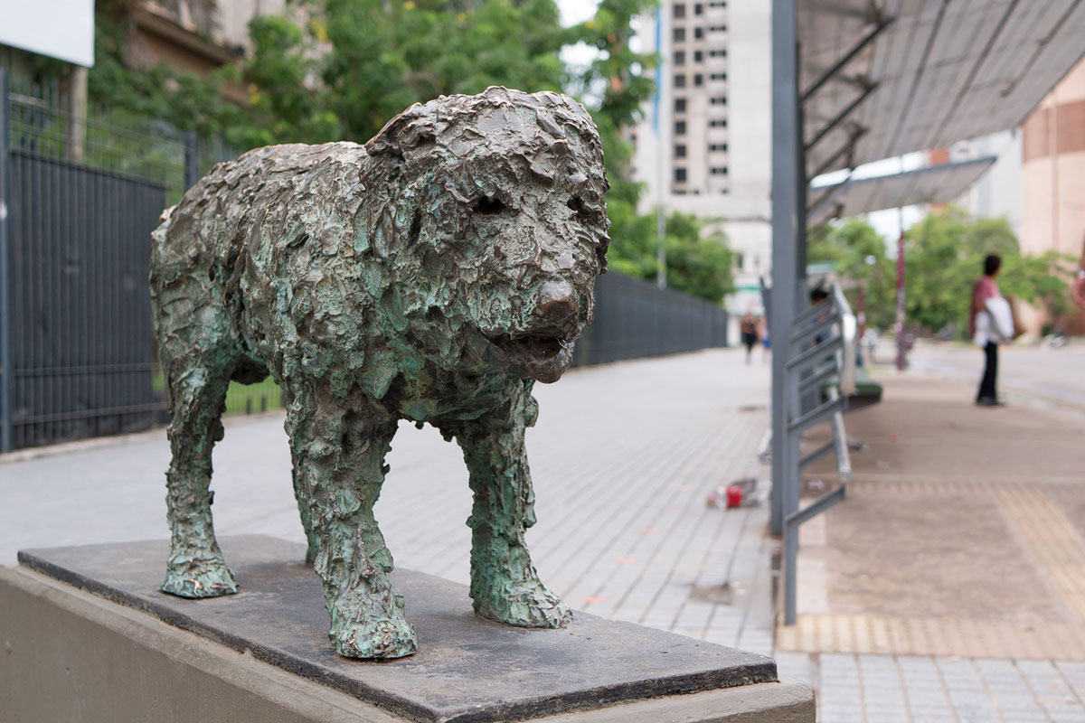 Resistencia chaco argentina escultura perro Fernando