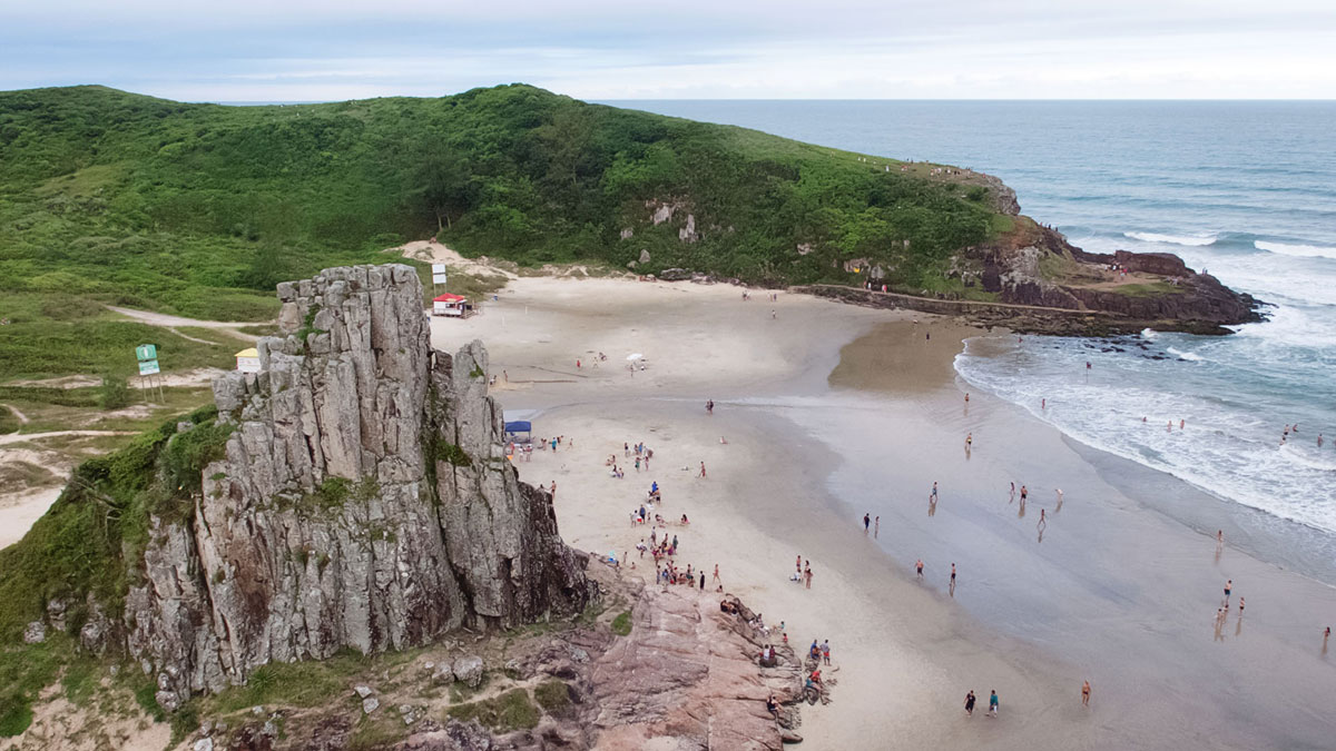 Brésil Torres rocher plage praia da guarita